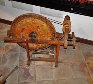 Wollverarbeitung im Museo Etnografico