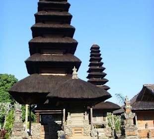 tempel auf bali