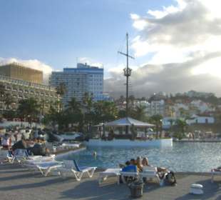 Meerwasserschwimmbäder