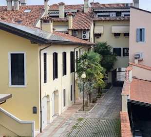 Vom Damm aus überall Einblick