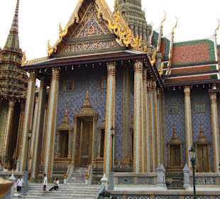 Prasart Phra Thepbidorn (Königliches Pantheon) 