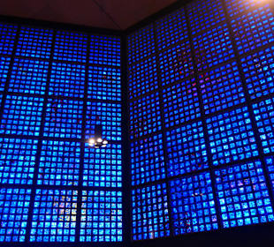 In der neuen Kaiser-Wilhelm-Gedächtniskirche