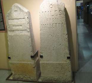 Meilensteine / Wegweiser