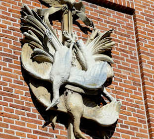 Das Hauptschloss im Zentrum der Anlage