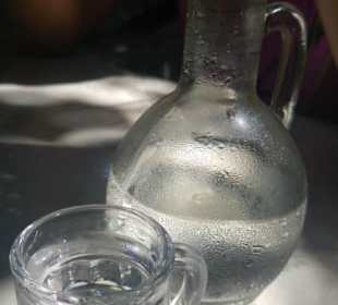 Hinterher