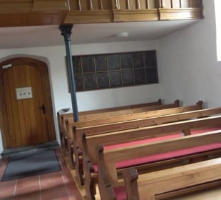 Römisch-katholische Kirche St. Leonhard