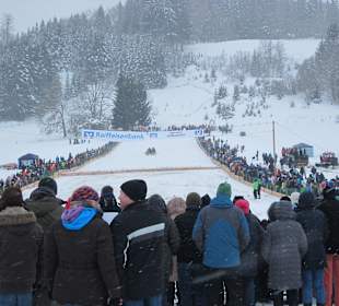 Kanapee-Schlitten Rennen Peiting