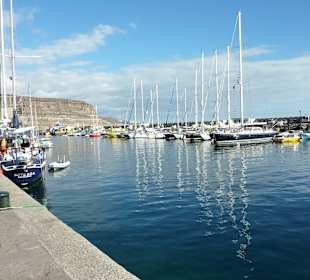 Schiffe aus aller Welt