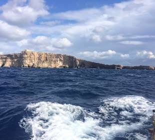 ... Auf dem Weg nach Comino...