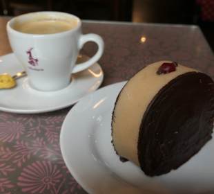 Büchel 18: Beim Café Van Den Daele zur Kaffeepause