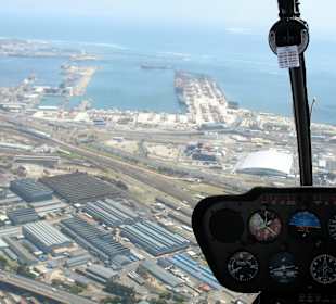 Über den Hafen zurück zum Heliport