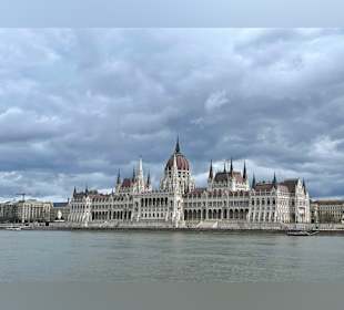 Burgberg / Burgpalast