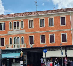 Häuserfronten Caorle