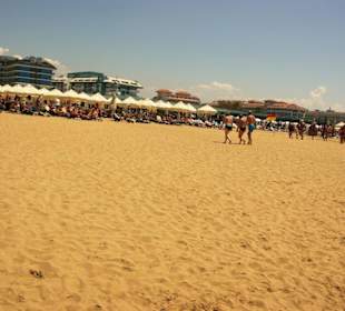 Am Strand entlang 25.5.