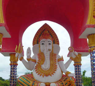 Tempelanlage-Wat Plai Laem