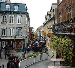 Blick von den Treppen in die Unterstadt