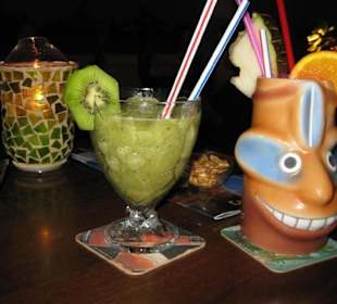 Ja, auch Kiwisaft gibts dort. Lecker