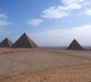 Pyramidy