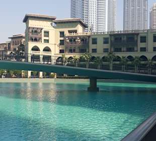 Dubai Fountain Boardwalk
