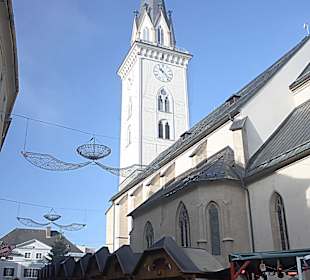 Weihnachts- und Silvestermarkt rund um St. Jakob