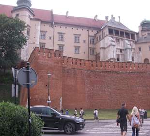 Wawel mit äußerer Befestigungsmauer