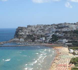 Strand von Peschici