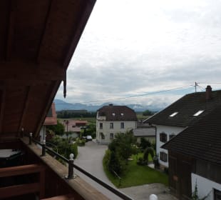 Blick nach Salzburg vom Balkon aus