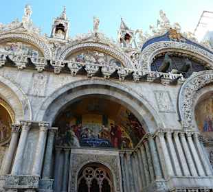 Mosaike von der Basilica San Marco