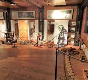 In der Abteilung "Schiffe unter Segeln"