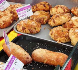 Eindrücke vom Rundgang über den Markt von Elne