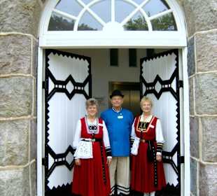 Die schwere Wasserturm-Tür .