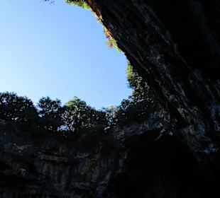  Höhle von Melissani
