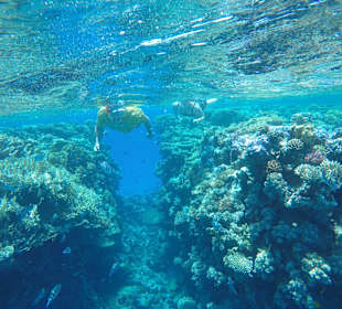 Blue Hole Aqua Center Hotel Menaville