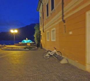 Am Abend durch die Stadt