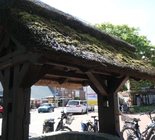 Beim Dorfbrunnen von Duhnen