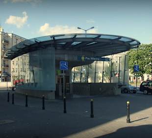 Wejście do stacji metra Plac Wilsona