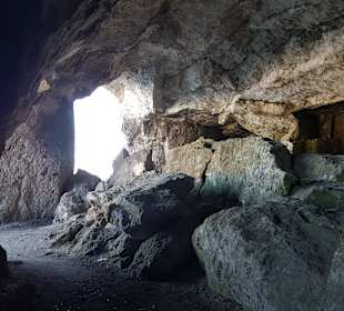 Höhlen von Portals Vells