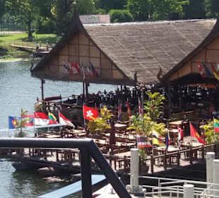 Restaurants mit Blick auf den River