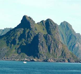 Blick auf eine der Lofoten-Inseln