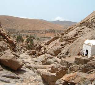 Kleine Kapelle in der Schlucht