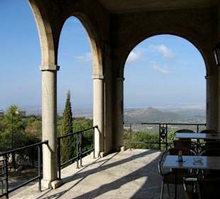 Klasse Aussicht auf der Restaurantterrasse