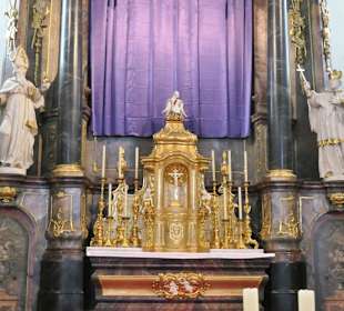Die Alexanderkirche von Rastatt auf dem Marktplatz