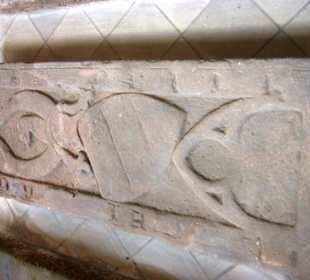 Fränkischer Adel Grabsteinplatten