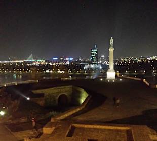 Belgrad nocą