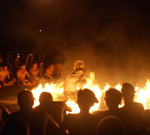 Kecak dance w Uluwatu