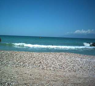 Strand mit Aussicht auf Albanien