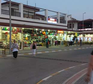 Das ist die Shoping Strasse