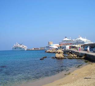 Blick auf einen Teil des Hafens