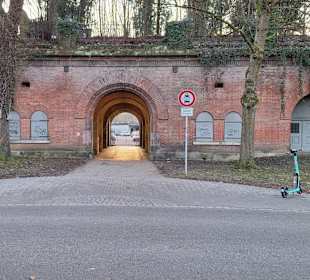 Halbbastion 9 mit Memminger Tor 