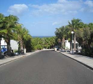 zum strand Playa Barca